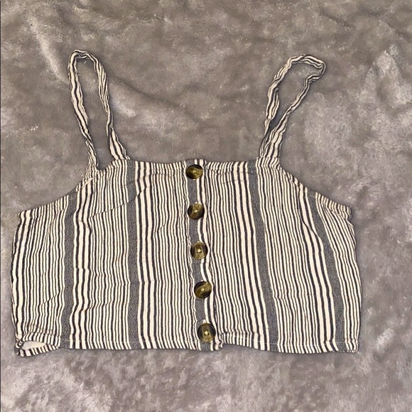 American Eagle Outfitters Tops - American Eagle Crop Top